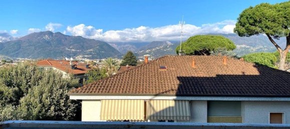 2 bedrooms Apartment in Massa, Italy No. 199356 13