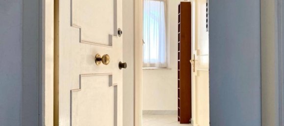 2 bedrooms Apartment in Massa, Italy No. 199356 2