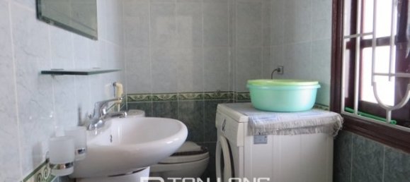 4 bedrooms House in Cau Giay, Vietnam No. 3250 16