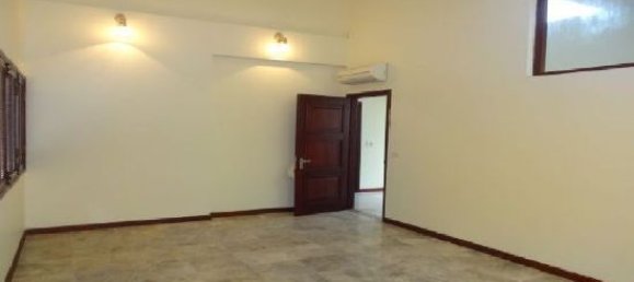 4 bedrooms Villa in Tay Ho, Vietnam No. 4855 22