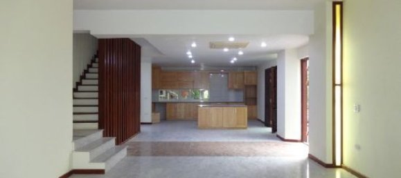 4 bedrooms Villa in Tay Ho, Vietnam No. 4855 7