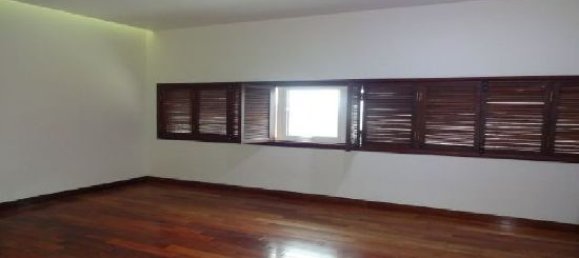 4 bedrooms Villa in Tay Ho, Vietnam No. 4855 11