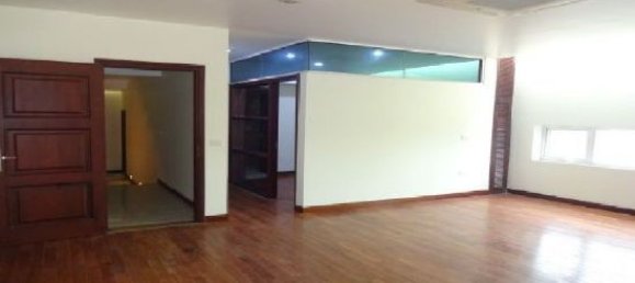 4 bedrooms Villa in Tay Ho, Vietnam No. 4855 15