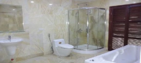 4 bedrooms Villa in Tay Ho, Vietnam No. 4855 17