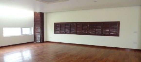 4 bedrooms Villa in Tay Ho, Vietnam No. 4855 14