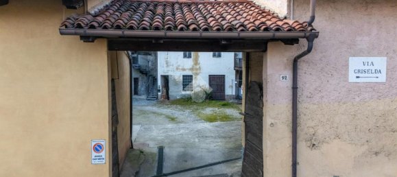 4-salle Maison à Verzuolo, Italy No. 29502 38