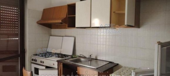 5-Zimmer Wohnung in Rome, Italy, Nr. 290146 8