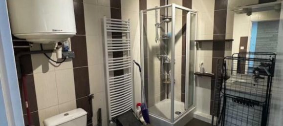 1 bedroom Apartment in Saint-Genest-Lerpt, France No. 355495 6