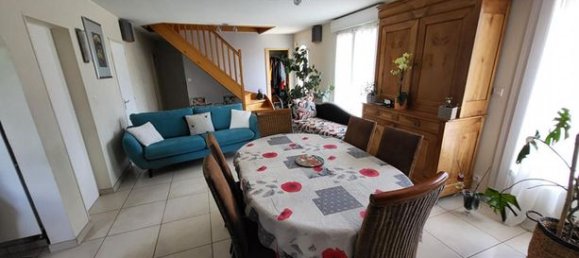 5 Schlafzimmer Haus in Evron, France, Nr. 306386 3