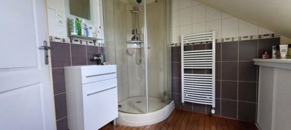 5 Schlafzimmer Haus in Evron, France, Nr. 306386 10