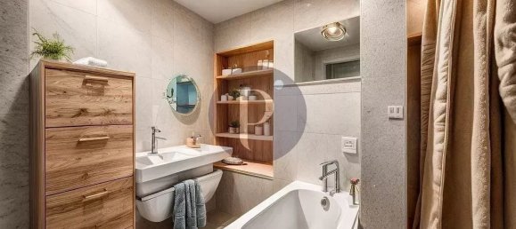 3 bedrooms House in Le Plessis-Robinson, France No. 171659 12