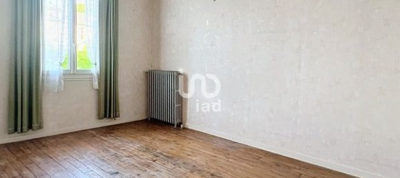 4 bedrooms House in Bourges, France No. 246004 11