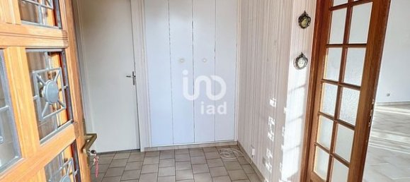 4 bedrooms House in Bourges, France No. 246004 6