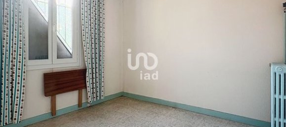 4 bedrooms House in Bourges, France No. 246004 12