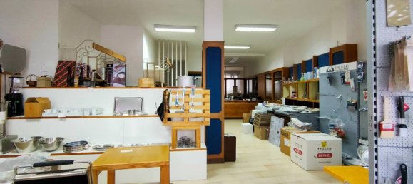 3 rooms Commercial property in Udine, Italy No. 111414 47