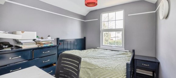 3 bedrooms House in Watford, United Kingdom No. 6049 28