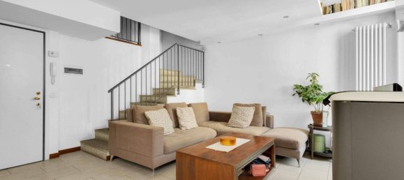 2 bedrooms Apartment in Milan, Italy No. 343479 4