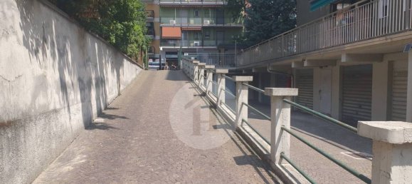 Entrepôt à Cinisello Balsamo, Italy 139m² No. 261886 3