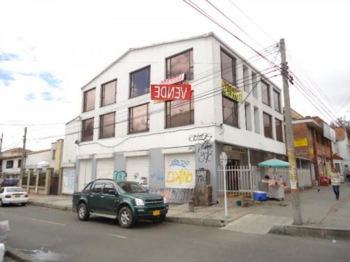 Casa T18 em Bogota, Colombia N.º 11003