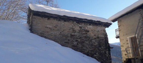 2 rooms House in Fontainemore, Italy No. 75683 12