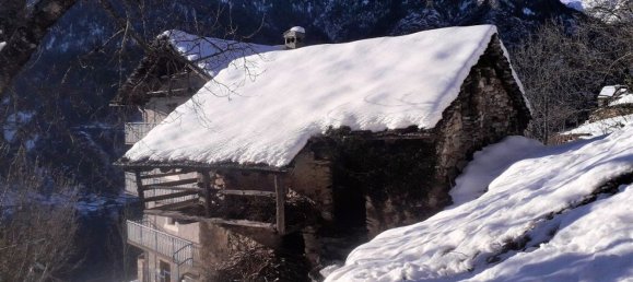 2 rooms House in Fontainemore, Italy No. 75683 11