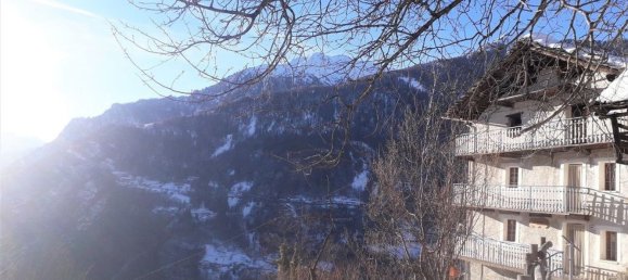 2 rooms House in Fontainemore, Italy No. 75683 8