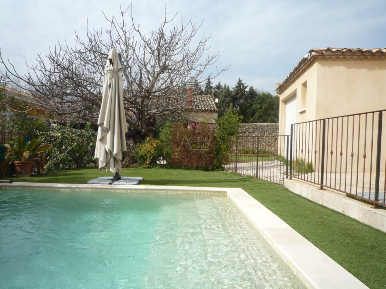 Casa de 3 dormitorios en Saint-Georges-d'Orques, France No. 345401