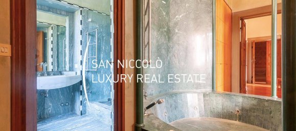 5 bedrooms Penthouse in Florence, Italy No. 214227 18