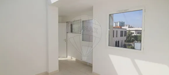 5 Schlafzimmer Haus in Colombes, France, Nr. 319005 13