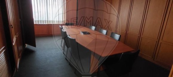 268m² Office in Lisbon, Portugal No. 181325 12