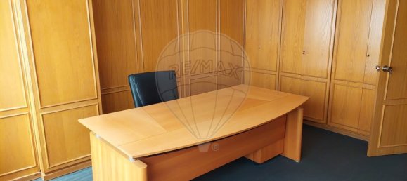 268m² Office in Lisbon, Portugal No. 181325 7