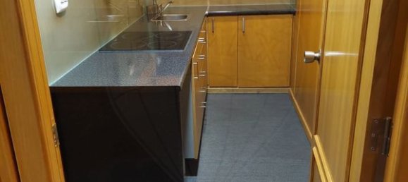 268m² Office in Lisbon, Portugal No. 181325 10