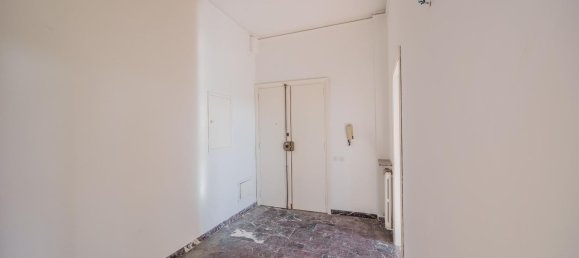 4 rooms Apartment in Siena, Italy No. 67402 33