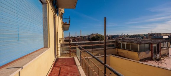 4 rooms Apartment in Siena, Italy No. 67402 15