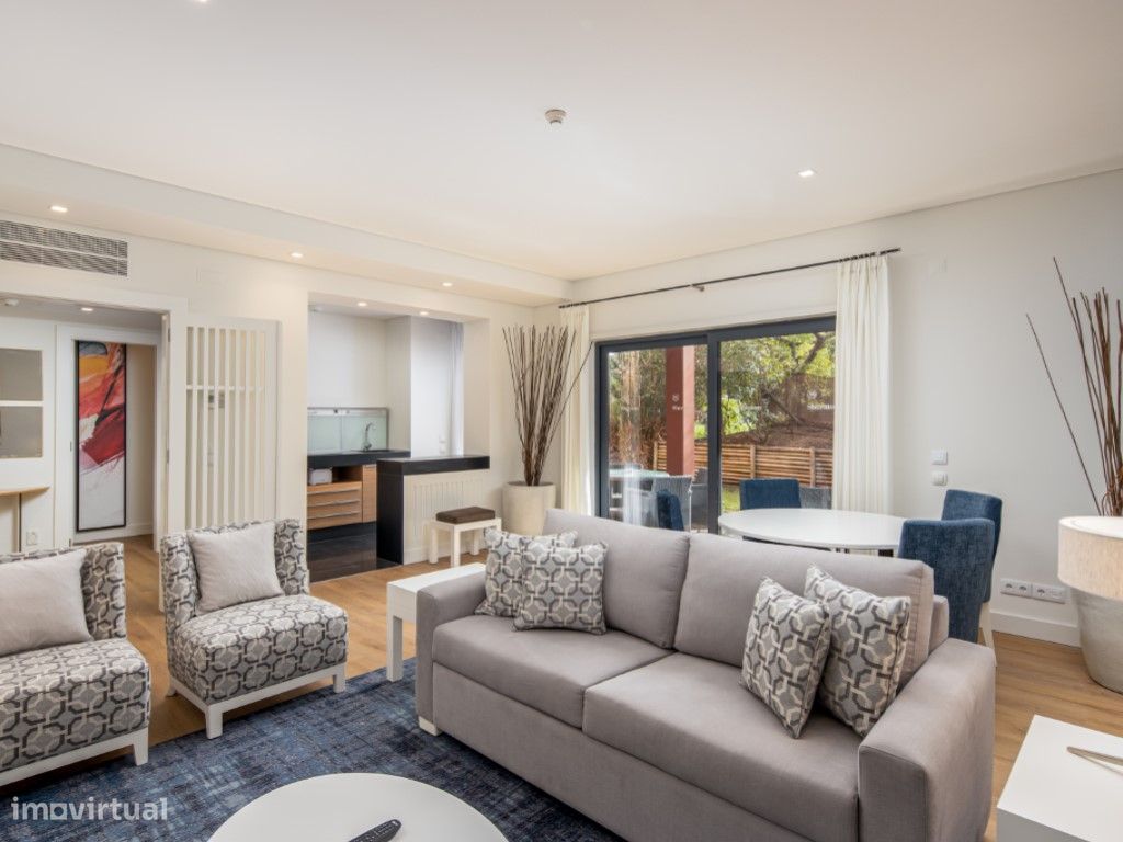 1 غرف نوم شقة في Cascais, Portugal رقم 75304