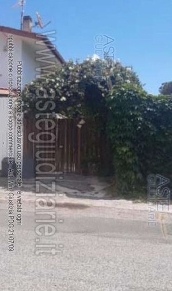 Квартира с 5 комнатами в Анцио, Италия № 191233