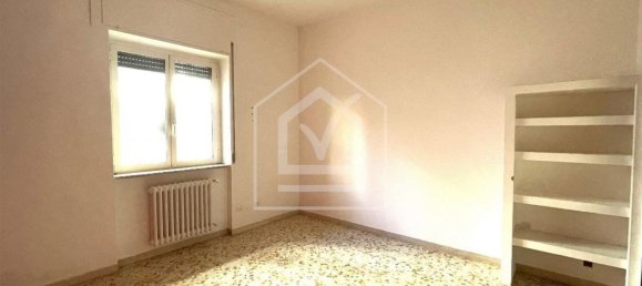 Apartamento de 3 divisões em Bari, Italy N.º 290817 6