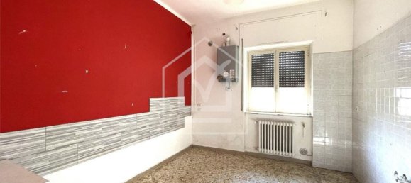 Apartamento de 3 divisões em Bari, Italy N.º 290817 5
