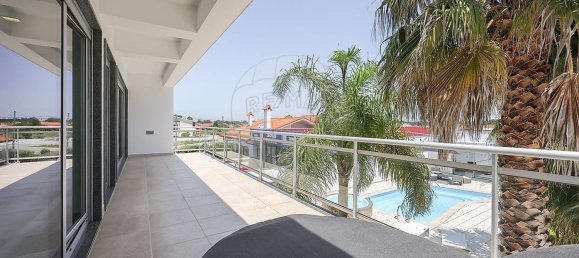 5 غرف نوم منزل في Calvao, Portugal رقم 18476 32