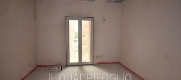 5 rooms Penthouse in Cesena, Italy No. 18034 9