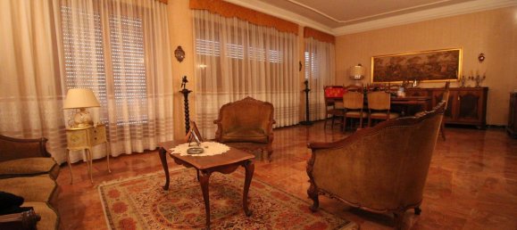 5-salle Appartement à Grosseto, Italy No. 193476 18