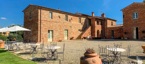 12 غرف نوم منزل في Foiano della Chiana, Italy رقم 56934 4