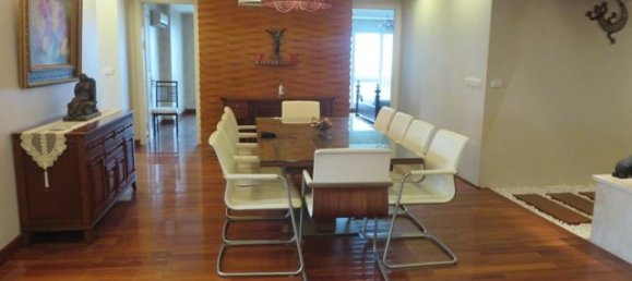 4 bedrooms Apartment in Tay Ho, Vietnam No. 4484 10