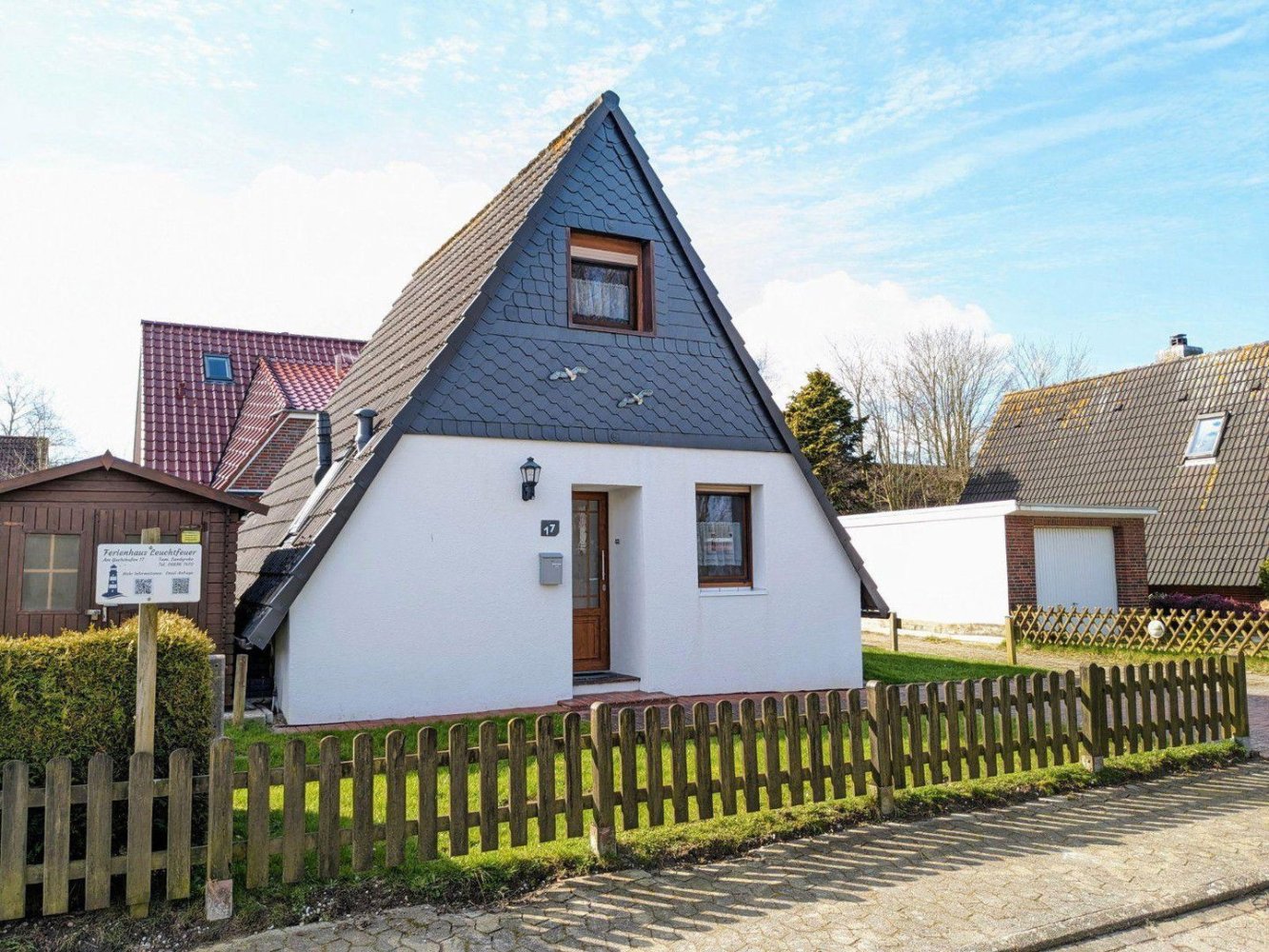 5 rooms House in Wittmund, Germany No. 355521