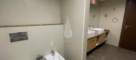 5 غرف نوم شقة في Corniche Road, UAE رقم 25633 28