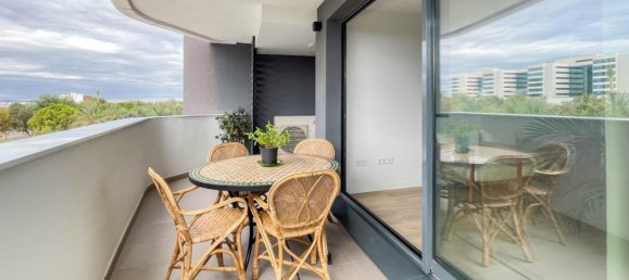 4 bedrooms Apartment in Valencia, Spain No. 15103 16