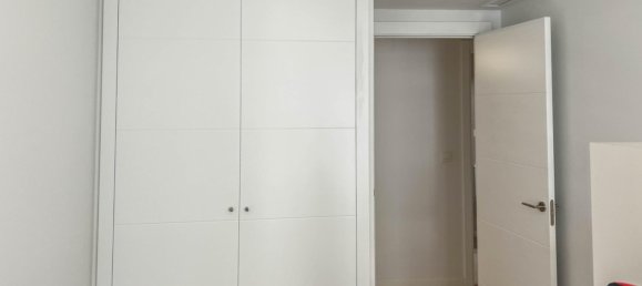 4 bedrooms Apartment in Valencia, Spain No. 15103 23