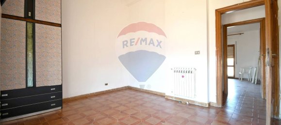 6 chambres Appartement à Macomer, Italy No. 381800 15