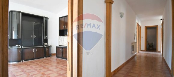 6 chambres Appartement à Macomer, Italy No. 381800 6