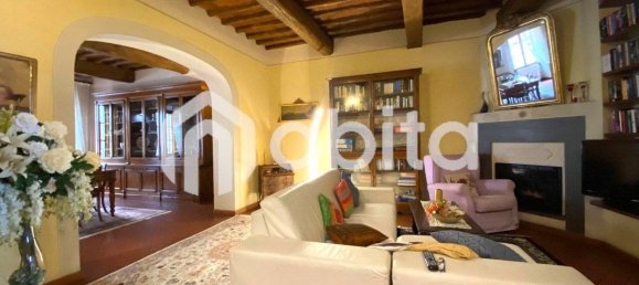 Apartamento de 3 dormitorios en Figline e Incisa Valdarno, Italy No. 375155 2